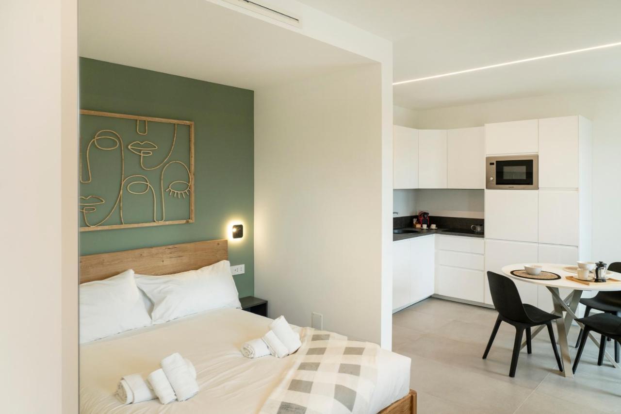 Gentile 46 Luxury Flat Apartment Bari Luaran gambar