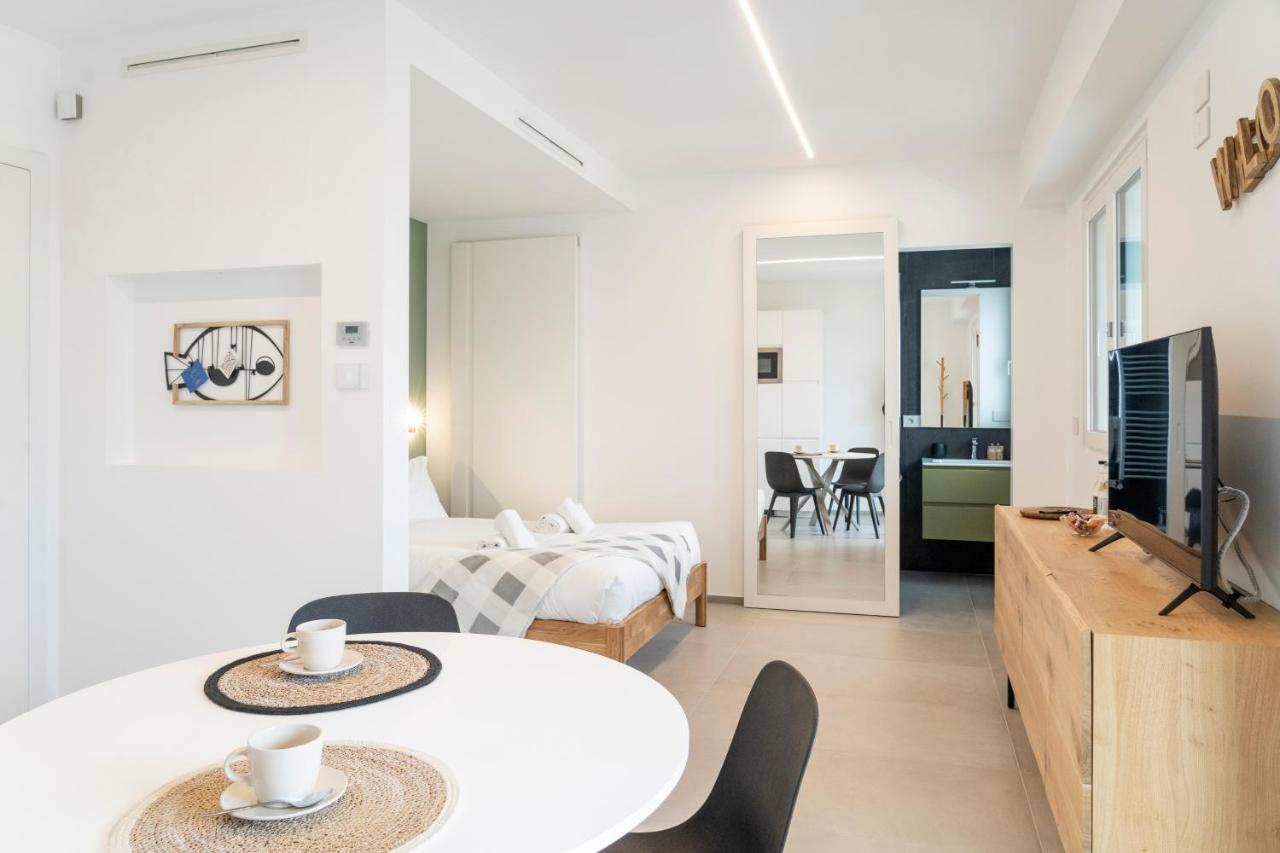 Gentile 46 Luxury Flat Apartment Bari Luaran gambar