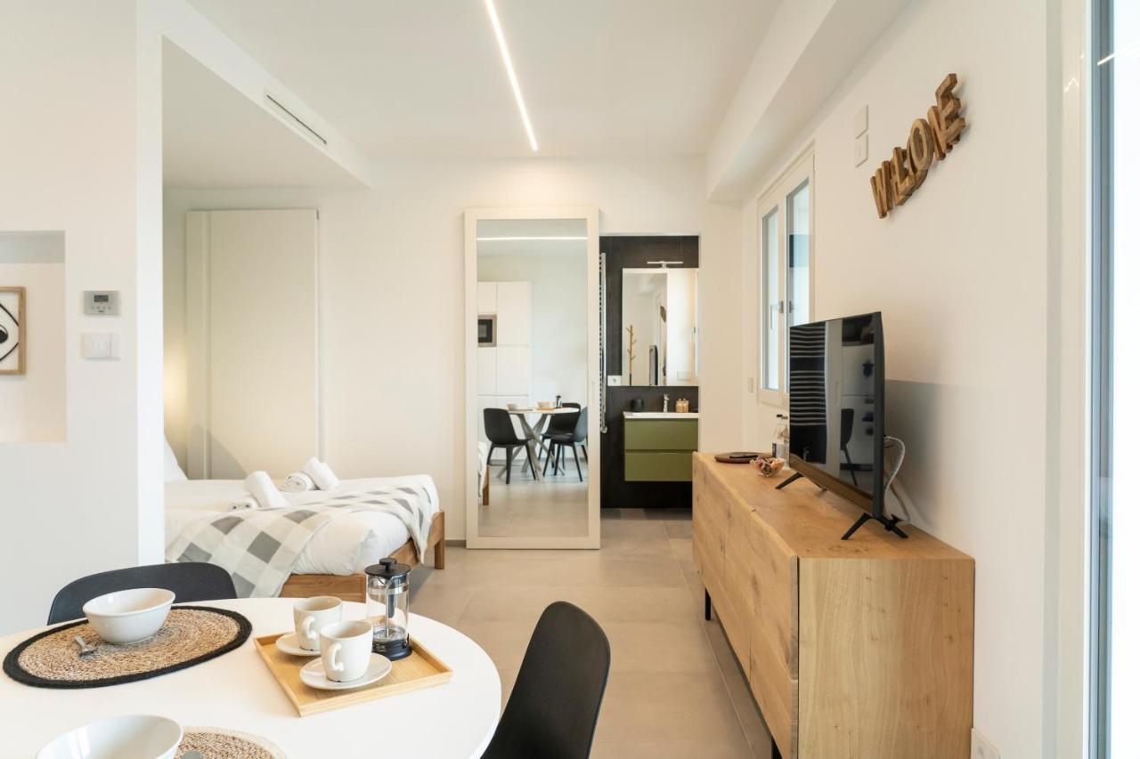Gentile 46 Luxury Flat Apartment Bari Luaran gambar