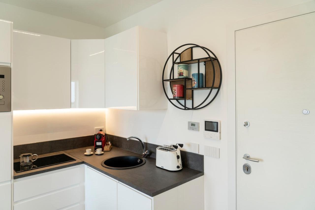 Gentile 46 Luxury Flat Apartment Bari Luaran gambar