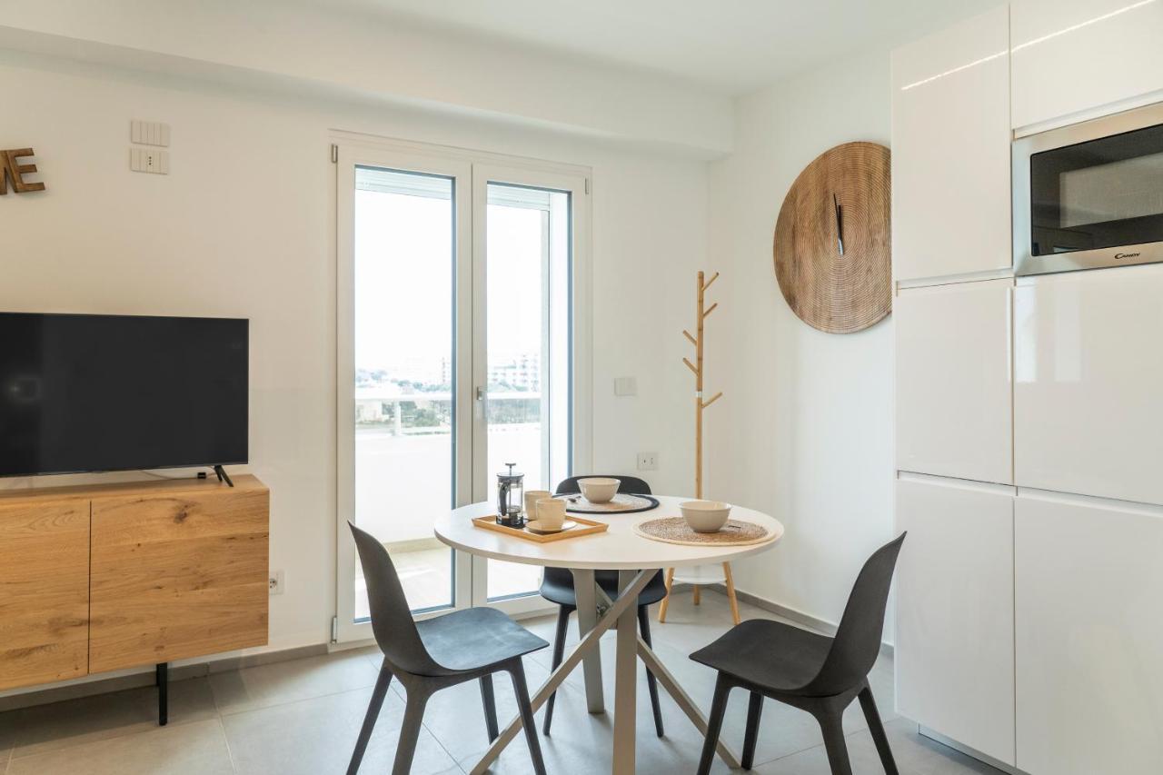 Gentile 46 Luxury Flat Apartment Bari Luaran gambar